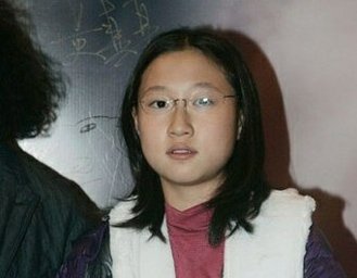 吴绮莉谈成龙断女儿继承权:当年就没给分手费